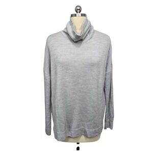Icebreaker Merino Wool Blend Turtleneck Sweater Light Gray Women's Size Small‎
